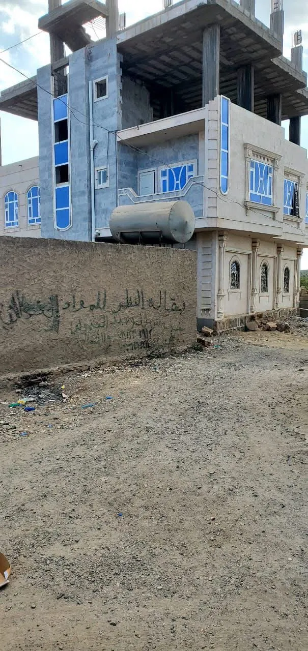 عمارة للبيع الحوبان