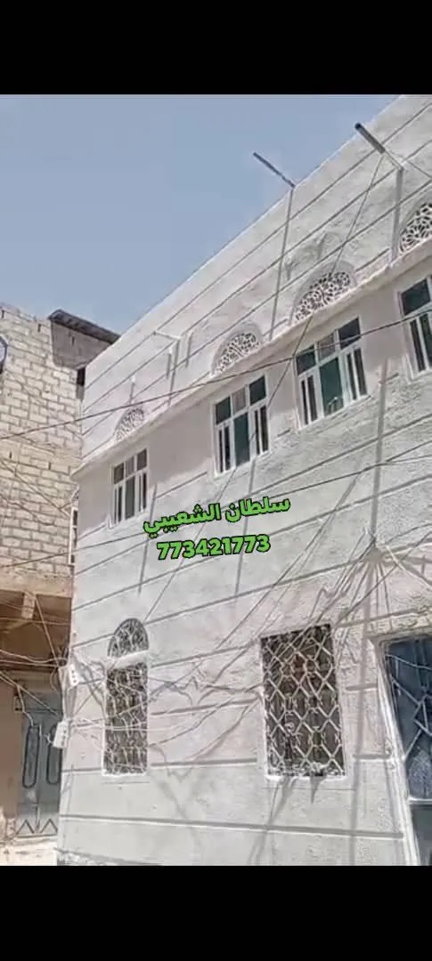 بيت شعبي دورين مساحته 3لبن - صنعاء شارع النصر