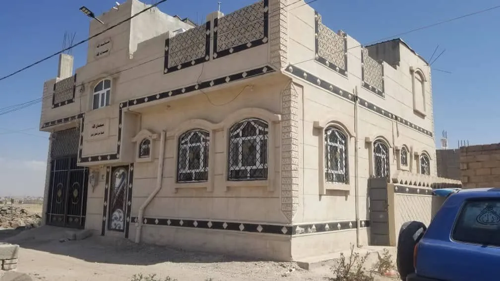 بيت للبيع في ذمار